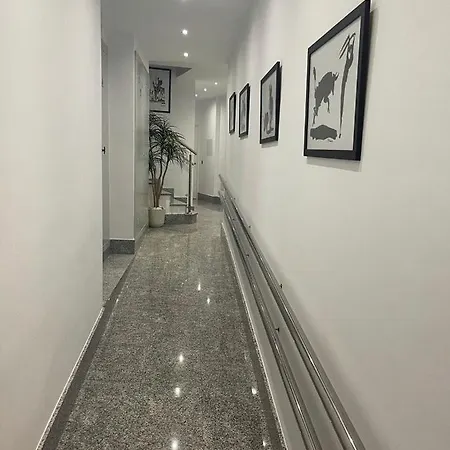 Apartamento 2 Gran8nerja *