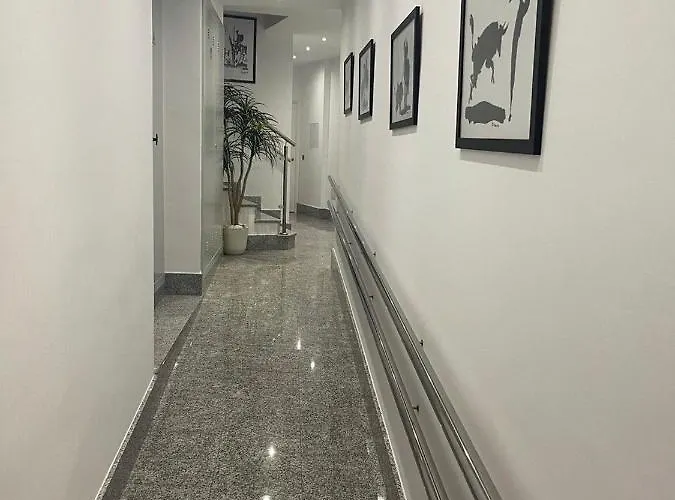 Lejlighed 2 Gran8nerja *