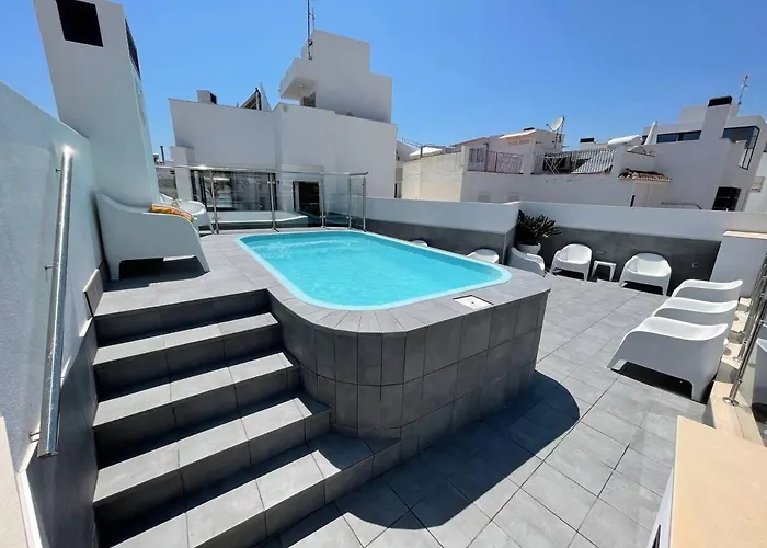 2 Gran8nerja Nerja